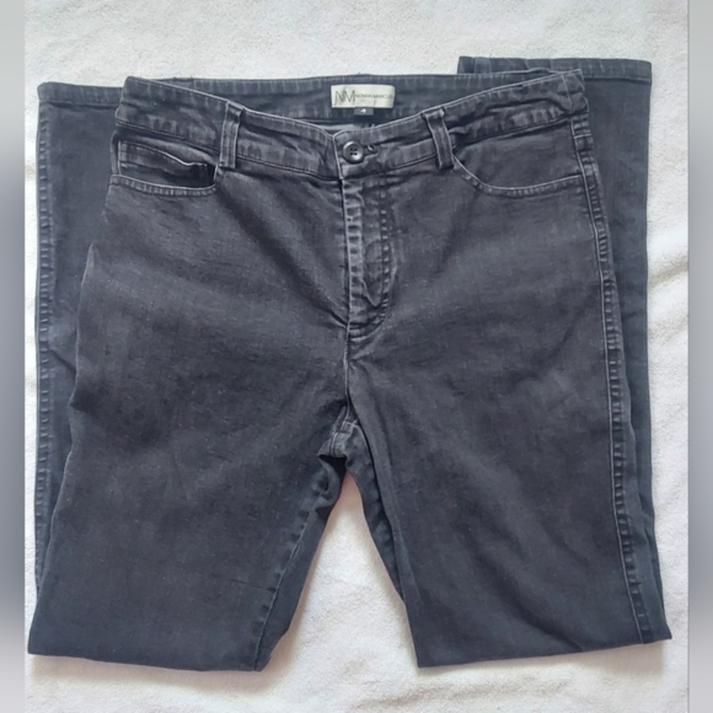 Neiman Marcus‎ Women's Black Jeans